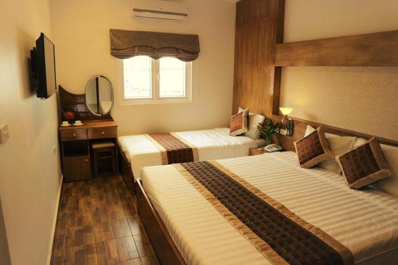 V Central Hotel Vang Vieng Exteriér fotografie